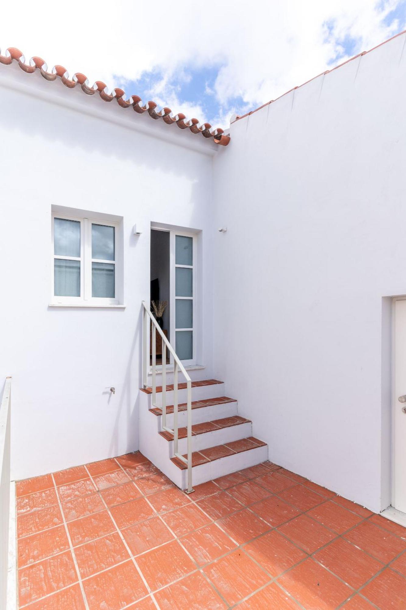 Limehome Evora Rua De Machede 52 Room photo