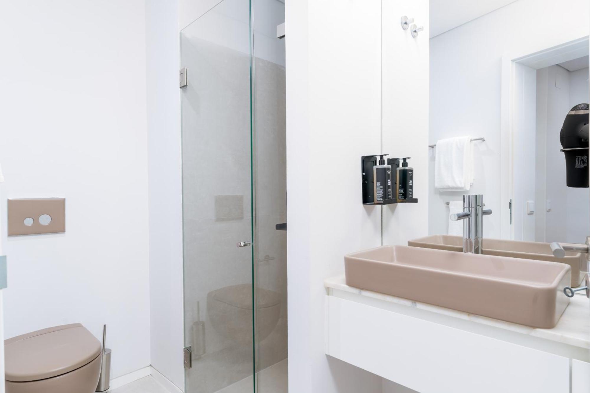 Limehome Evora Rua De Machede 52 Room photo